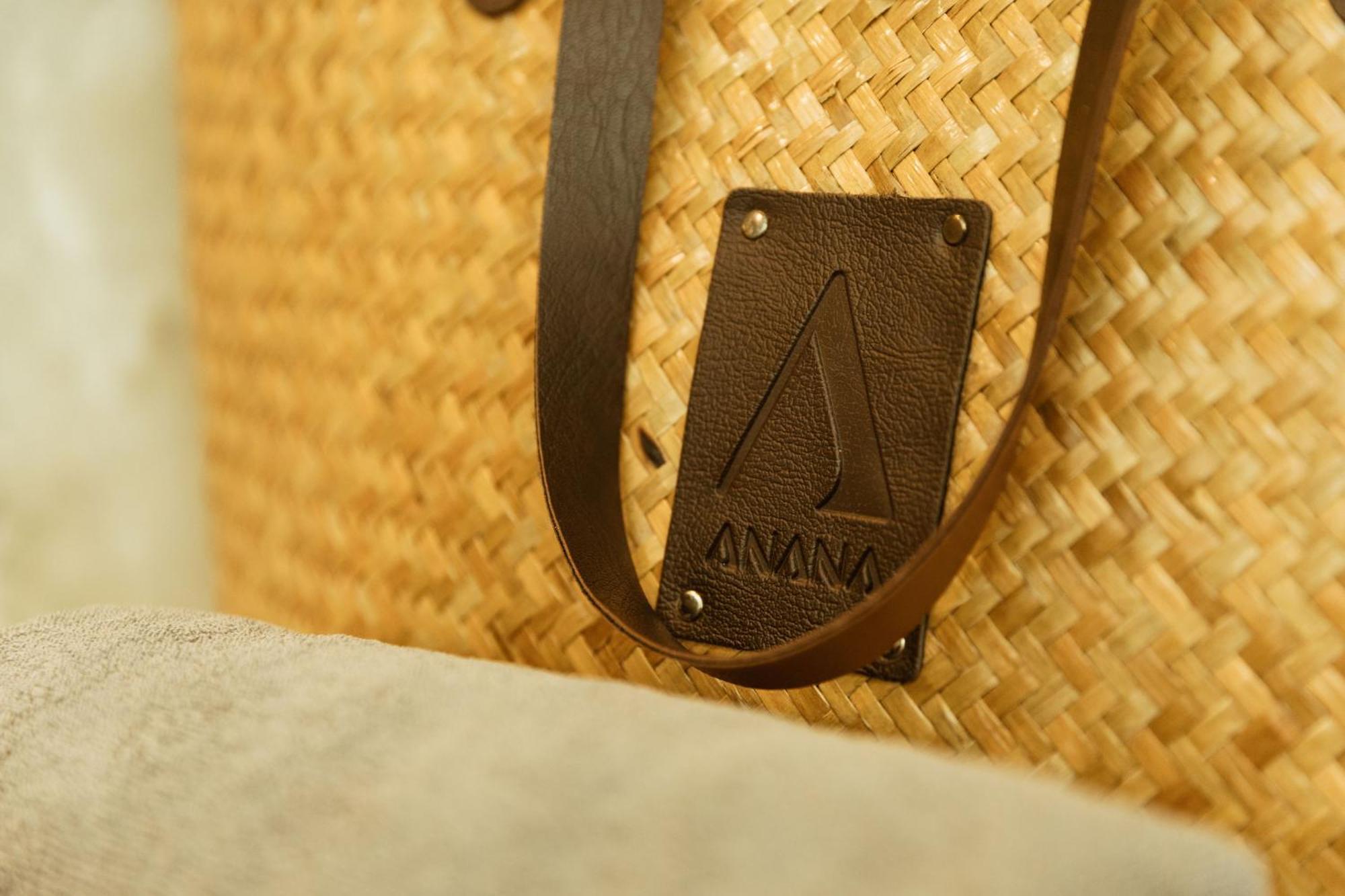 Anana Ecological Resort Krabi - Sha Extra Plus Ao Nang Bagian luar foto A closeup of the AOKAWA logo on a straw bag